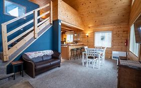 Hatcher Pass Cabins
